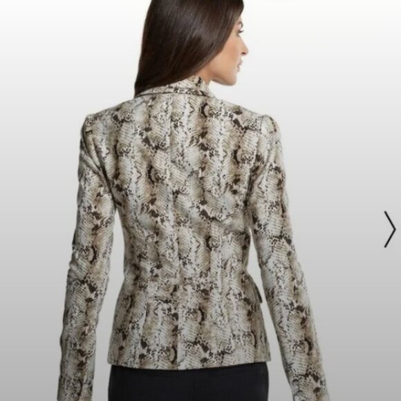 WHBM Python Print Classic Blazer Size 6 - Picture 3 of 12